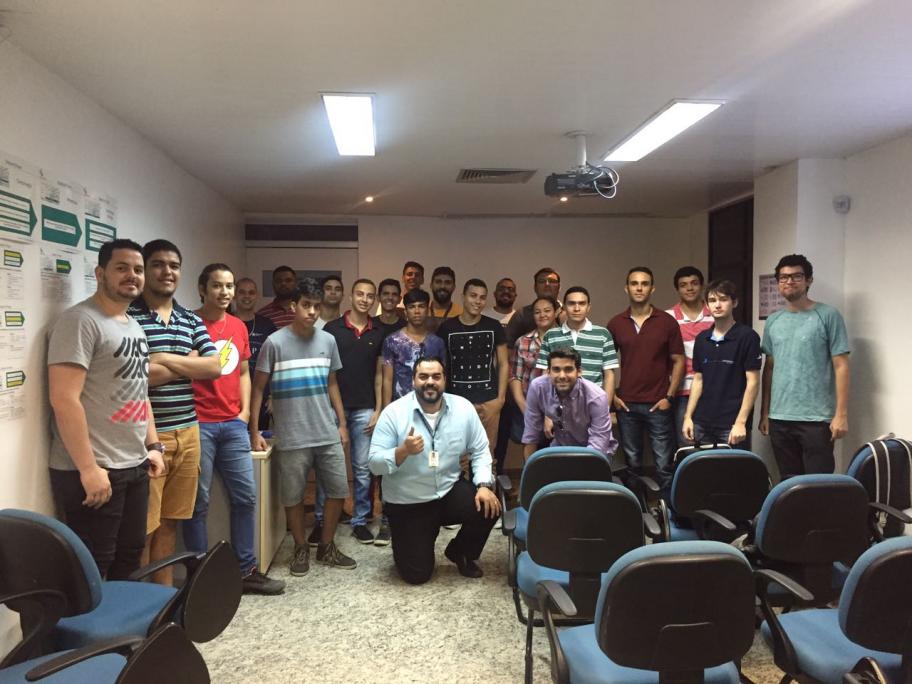 JB recebe os alunos de Design Gráfico da Unipê