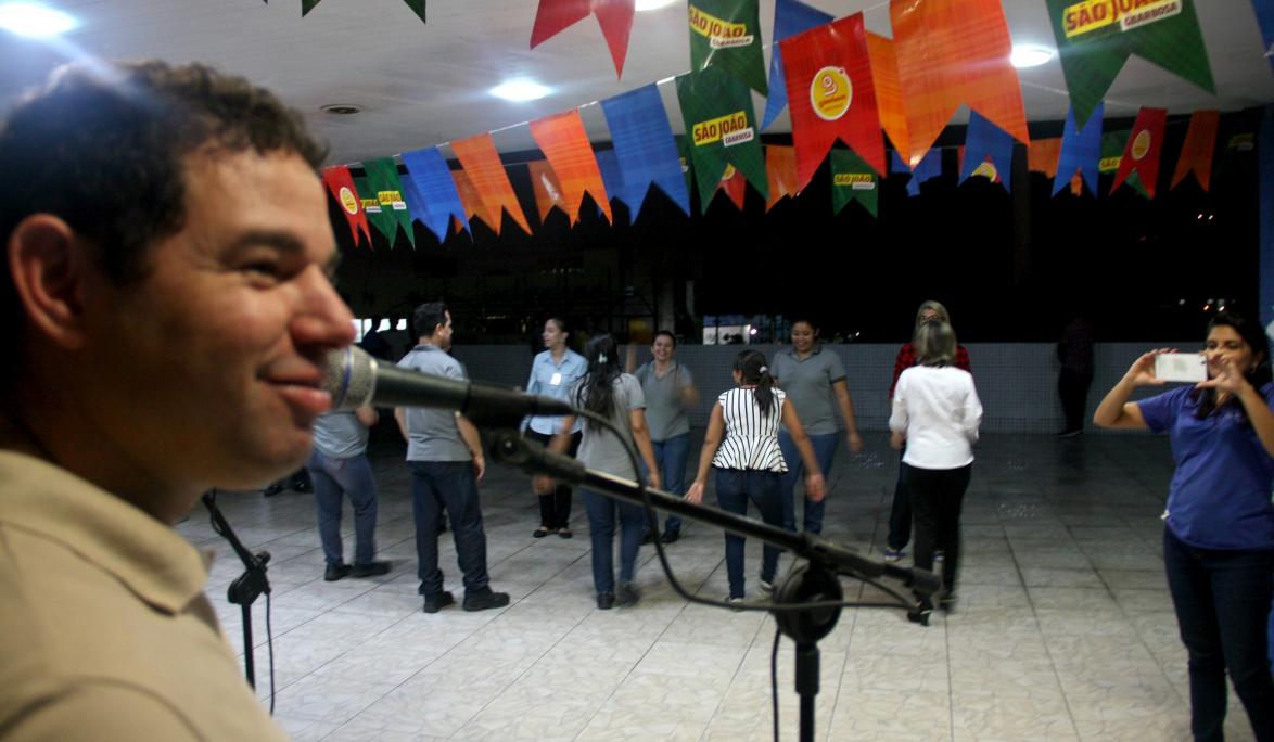 JB no clima dos festejos Juninos