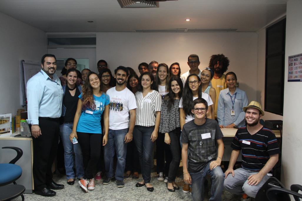 Alunos de Psicologia visitam a JB